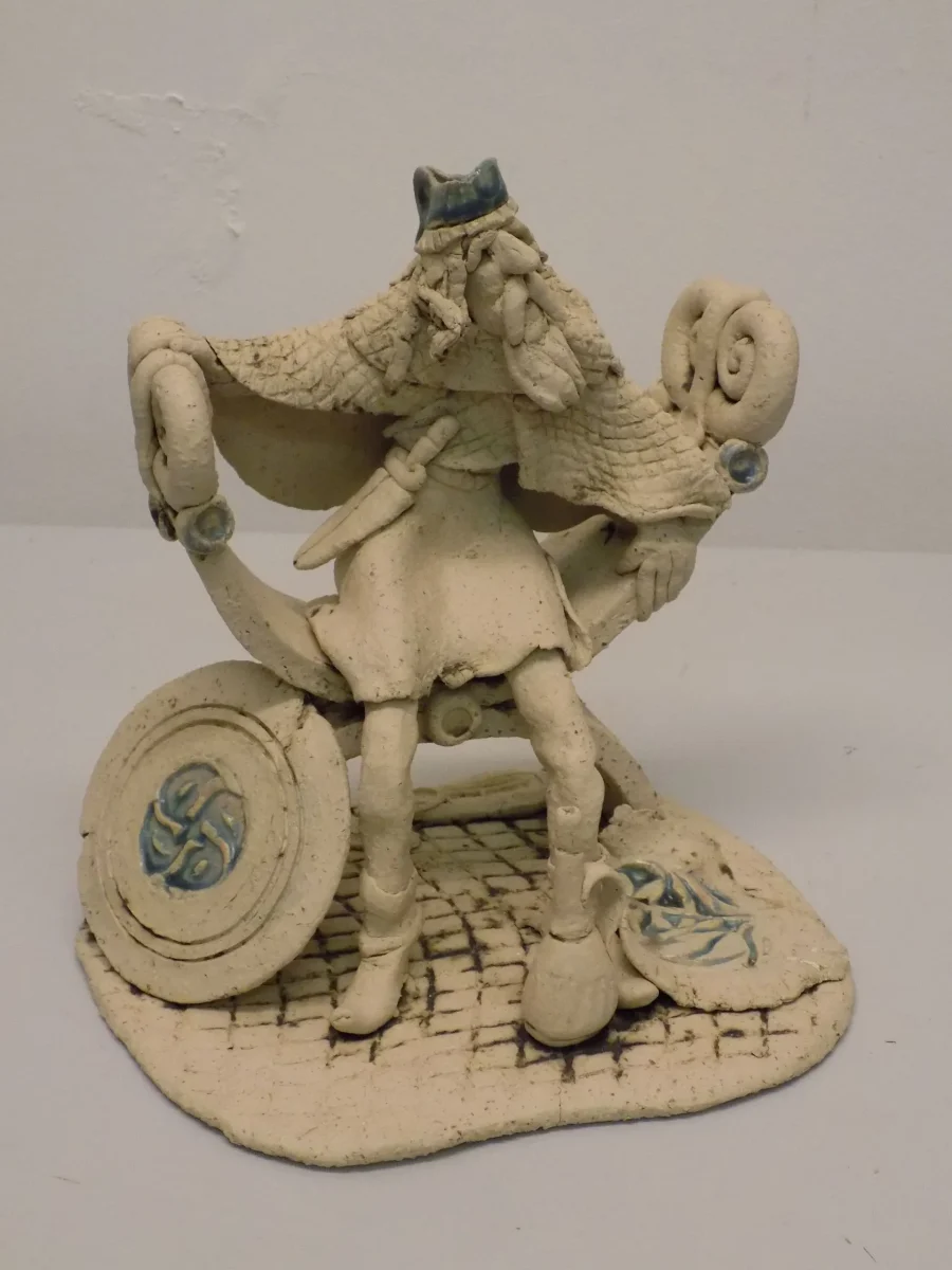 Original Stoneware sculpture of seated King Henry V by renowned artist Stewart Taylor